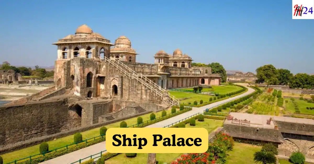 Mandu tourist place top attractions fort place