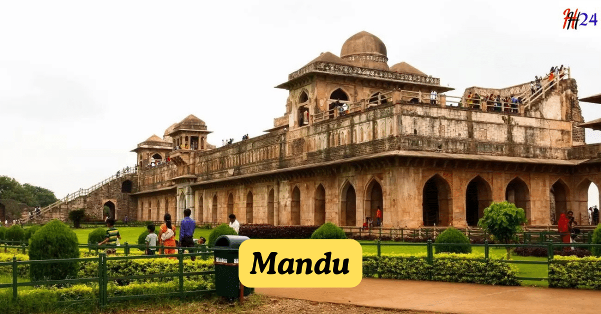 Mandu tourist place top attractions fort place